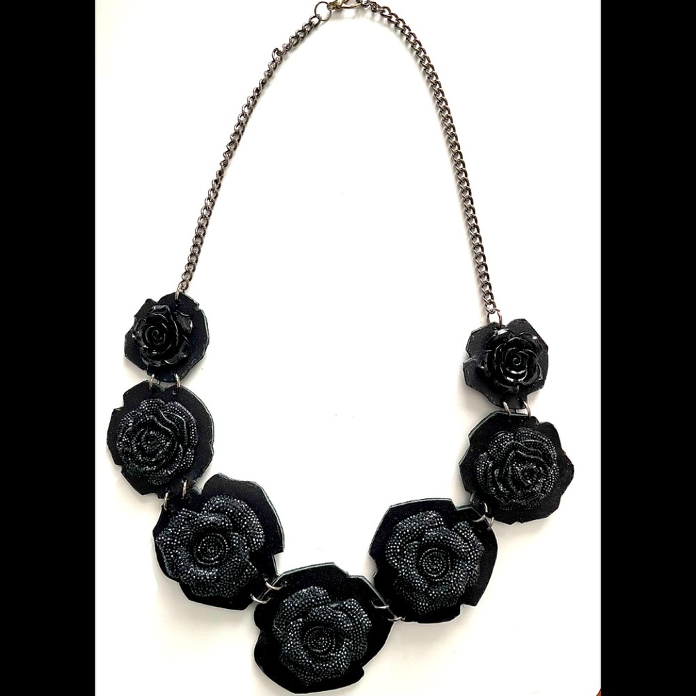 Handmade leather and rose flowers necklace